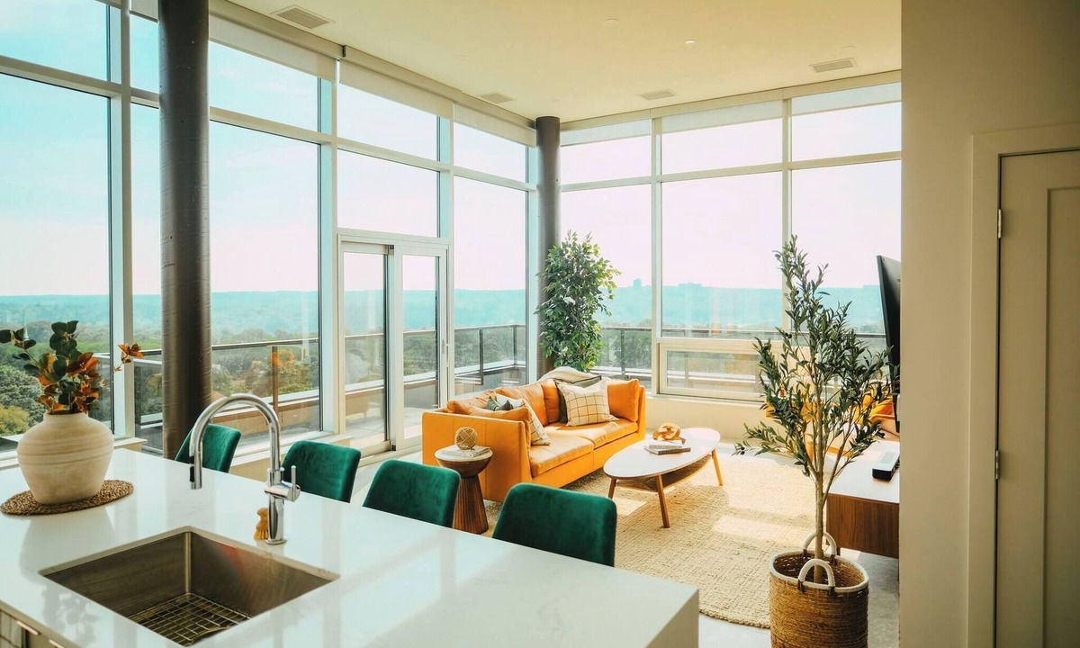 South End Condo | Luxury 2BR Penthouse Apt In Central Halifax!