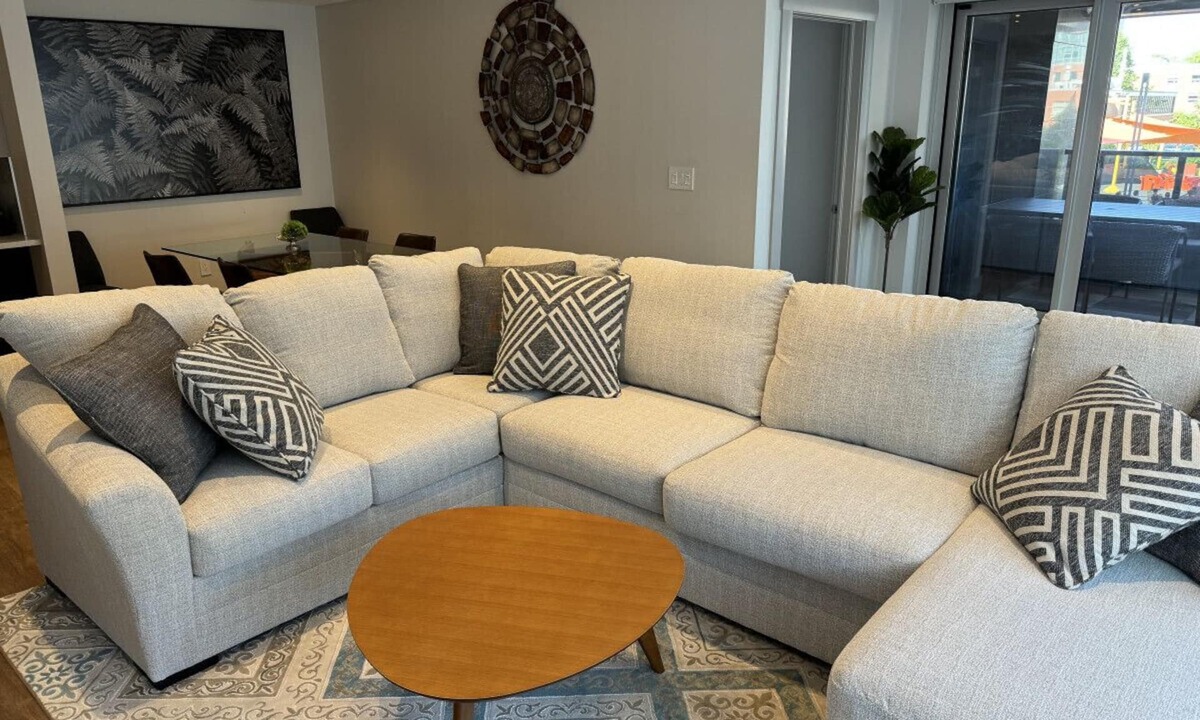 Downtown Halifax Apartment | Luxury 3 Bedroom in the Heart of Downtown Halifax