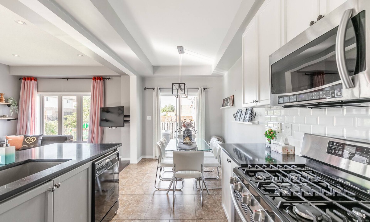 Stoney Creek Villa | Luxury 3BR Townhome Private Gym BBQ