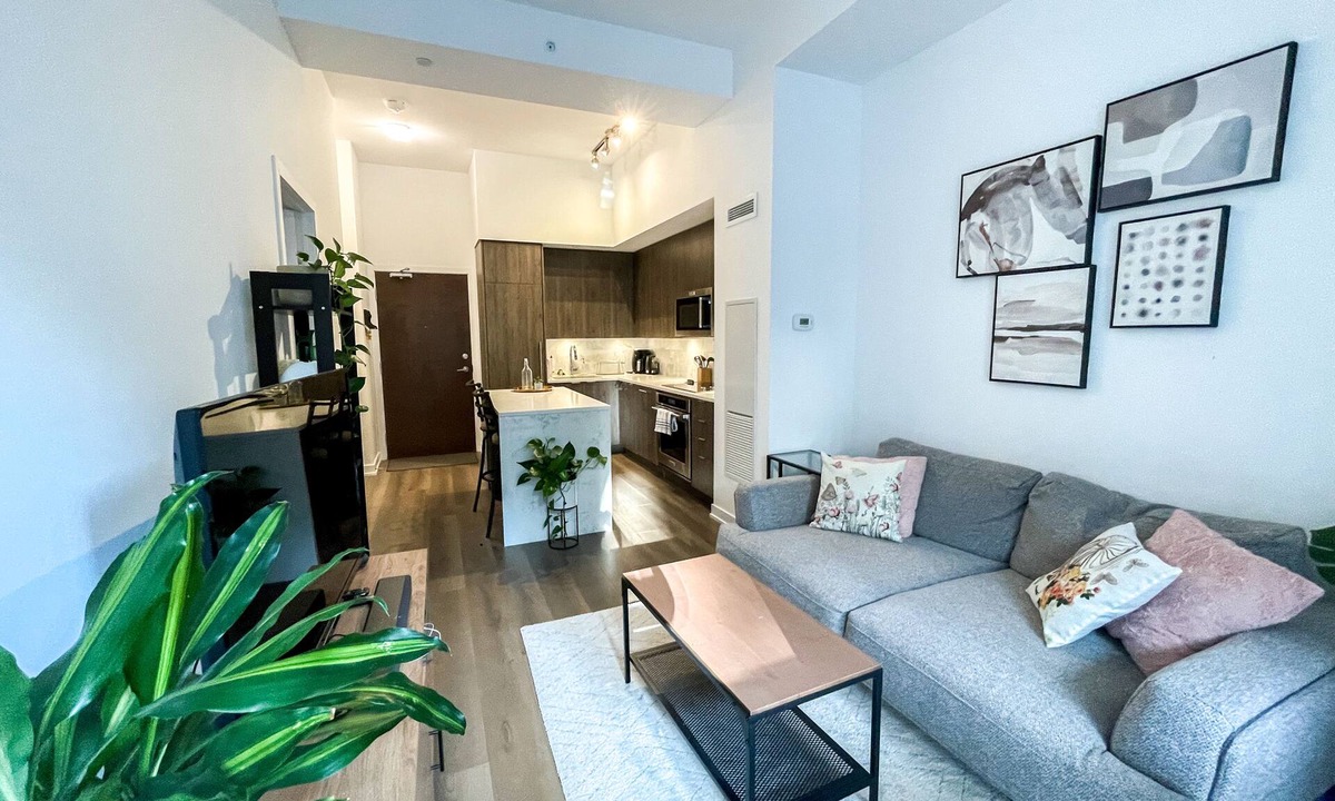 Fort York Condo | Luxury condo in the heart of Toronto