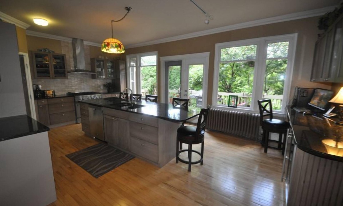 Banff House | luxury, in the Rockies, Private, Corporate or Family Retreat