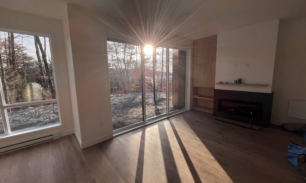 Owl's Head Ski Resort Condo | Luxury ski-in/ski-out condo with Club Lake access on beautiful Lake Memphremagog