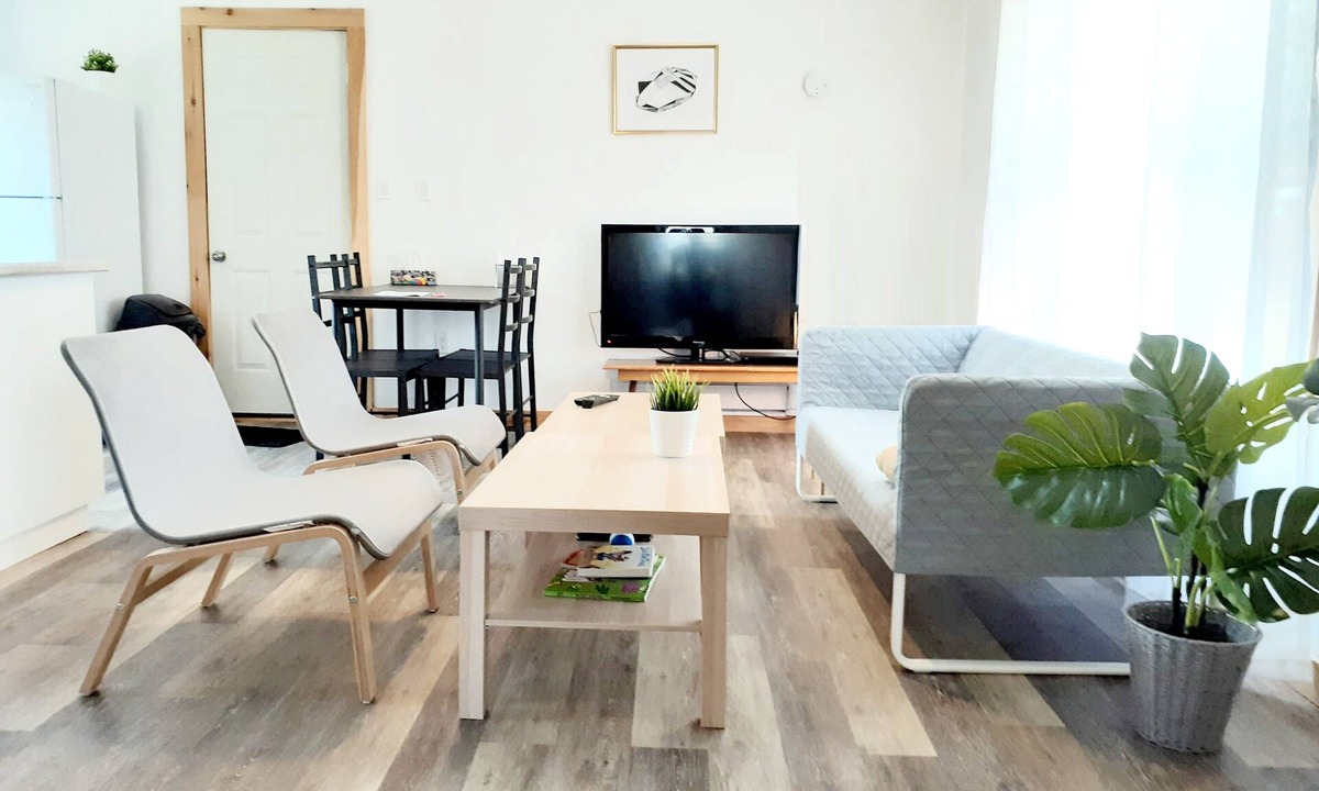Milford Cottage | Mallard - Your nature and beach getaway - 8 guests