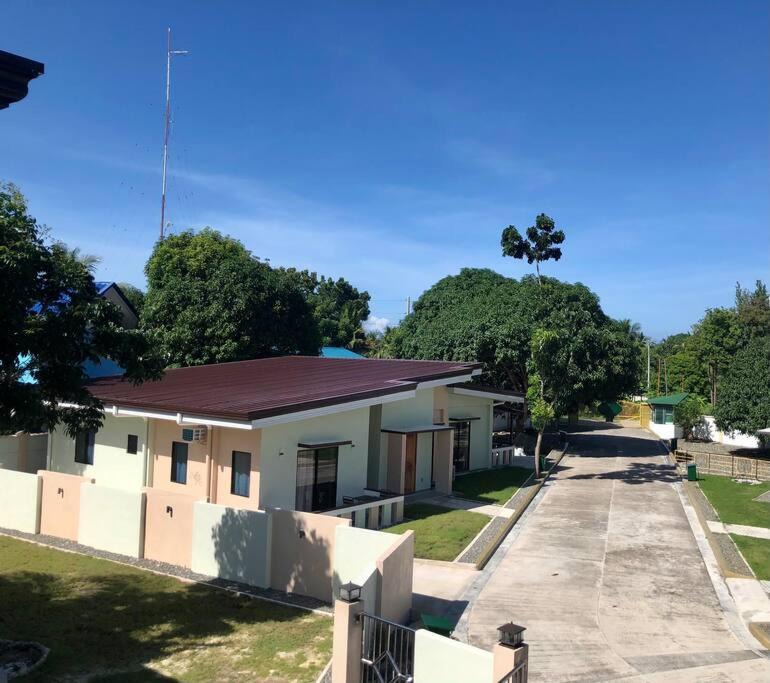 Basdiot Villa | Mango Dream
