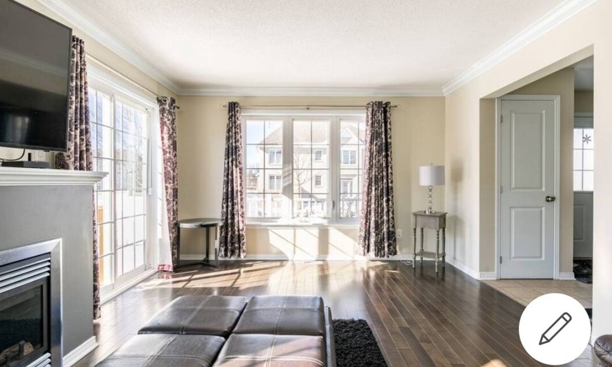 Ottawa Division House | Mannys Place