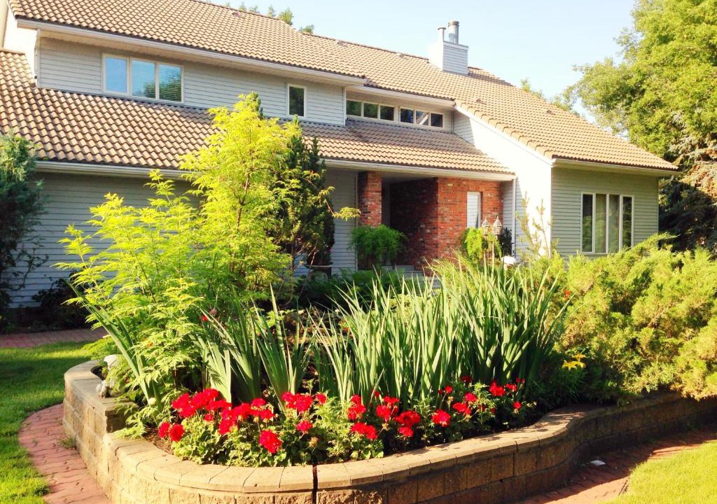 Drumheller Bed & Breakfast | McDougall Lane Bed & Breakfast