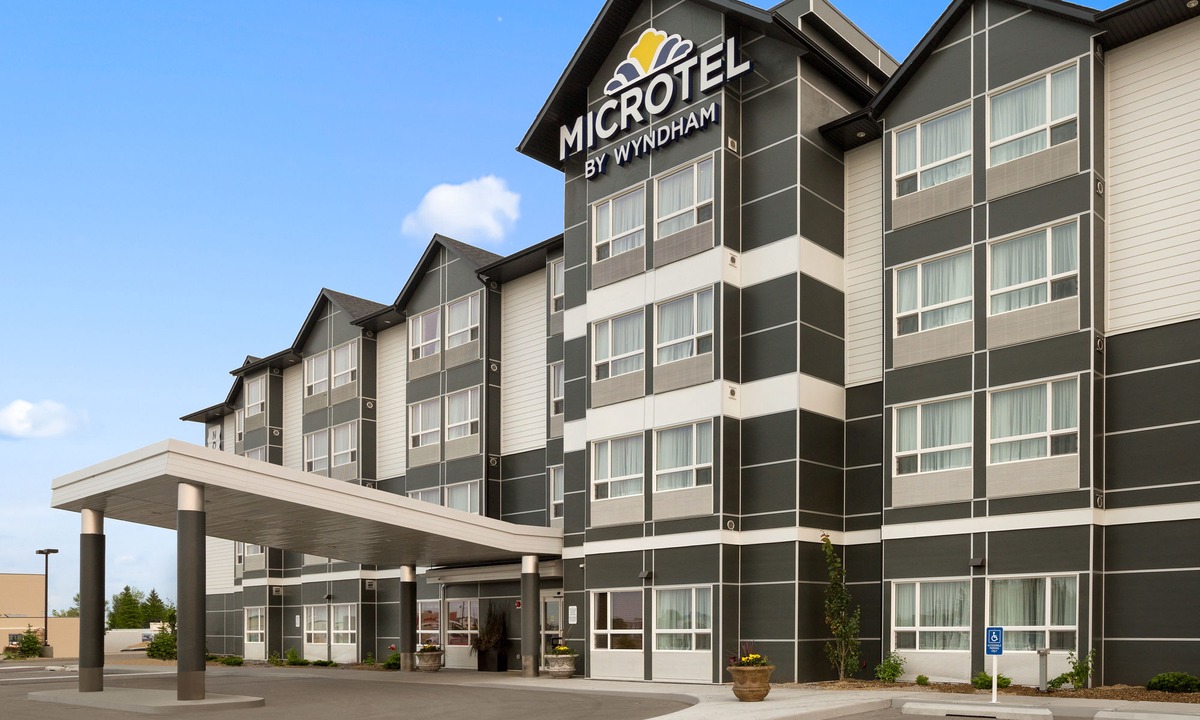 Timiskaming District Hotel | Microtel Inn & Suites by Wyndham Kirkland Lake