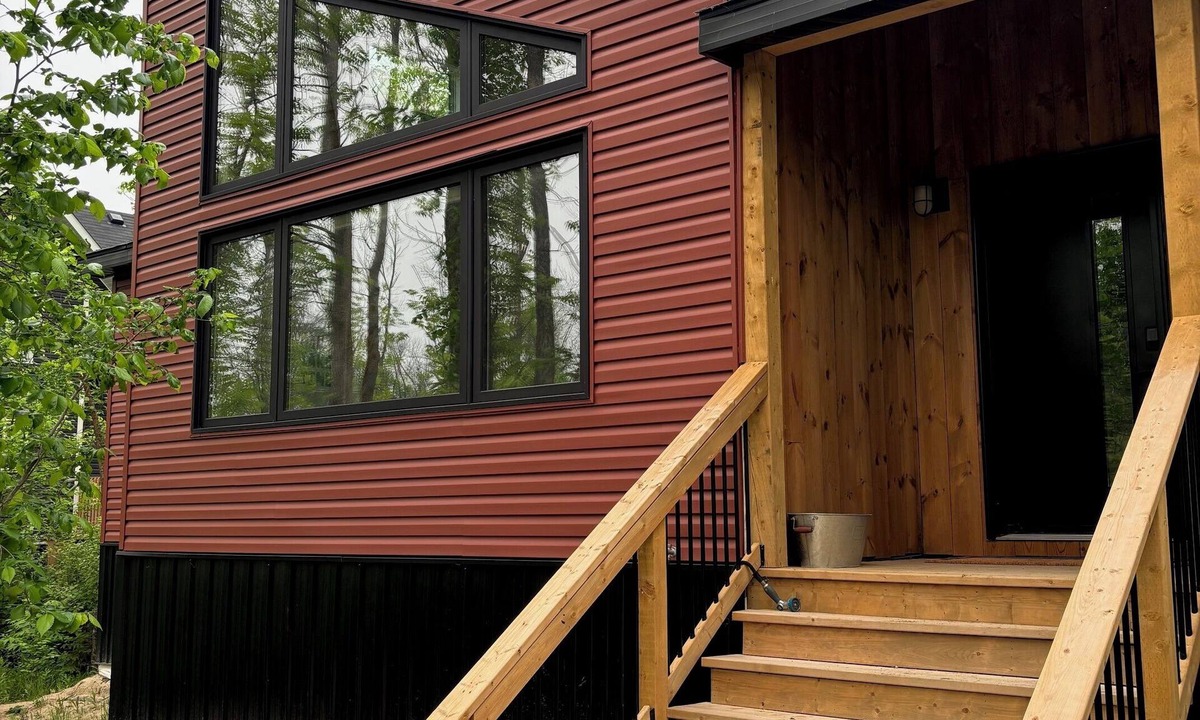 Victoria Beach Cabin | Modern Albert Beach Cabin - with Sauna