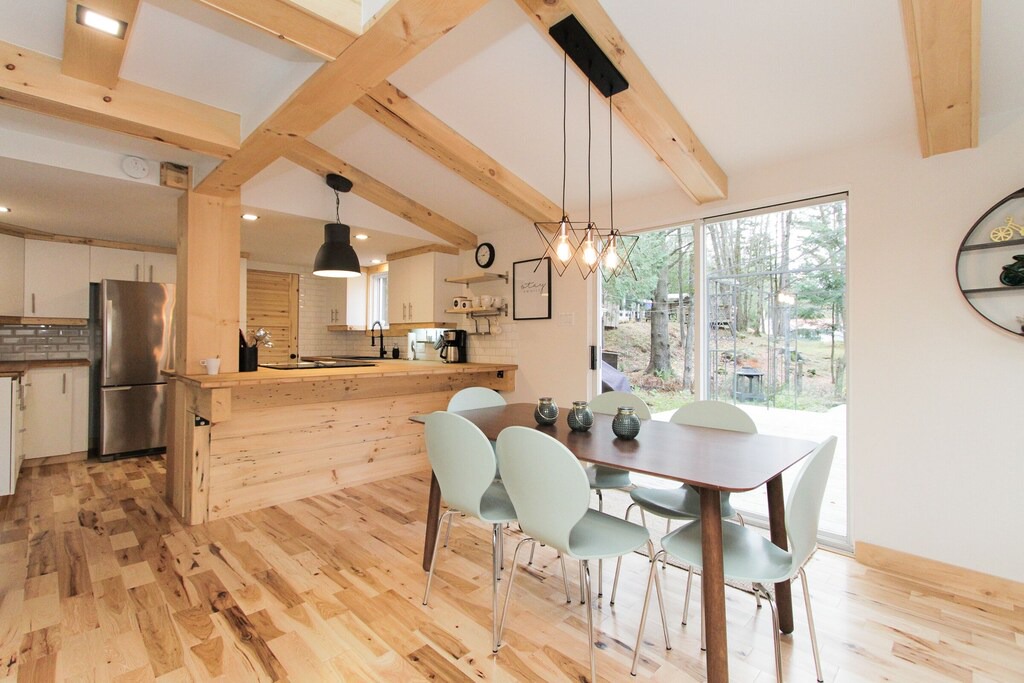 Orford Villa | Modern Chalet + Nature + Family & Pet Friendly + Workspace + WiFi