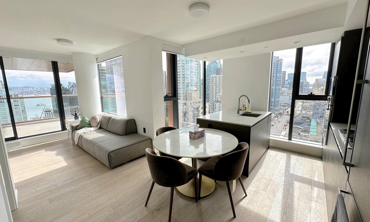Downtown Vancouver Apartment | Modern Dream Condo Downtown Vancouver