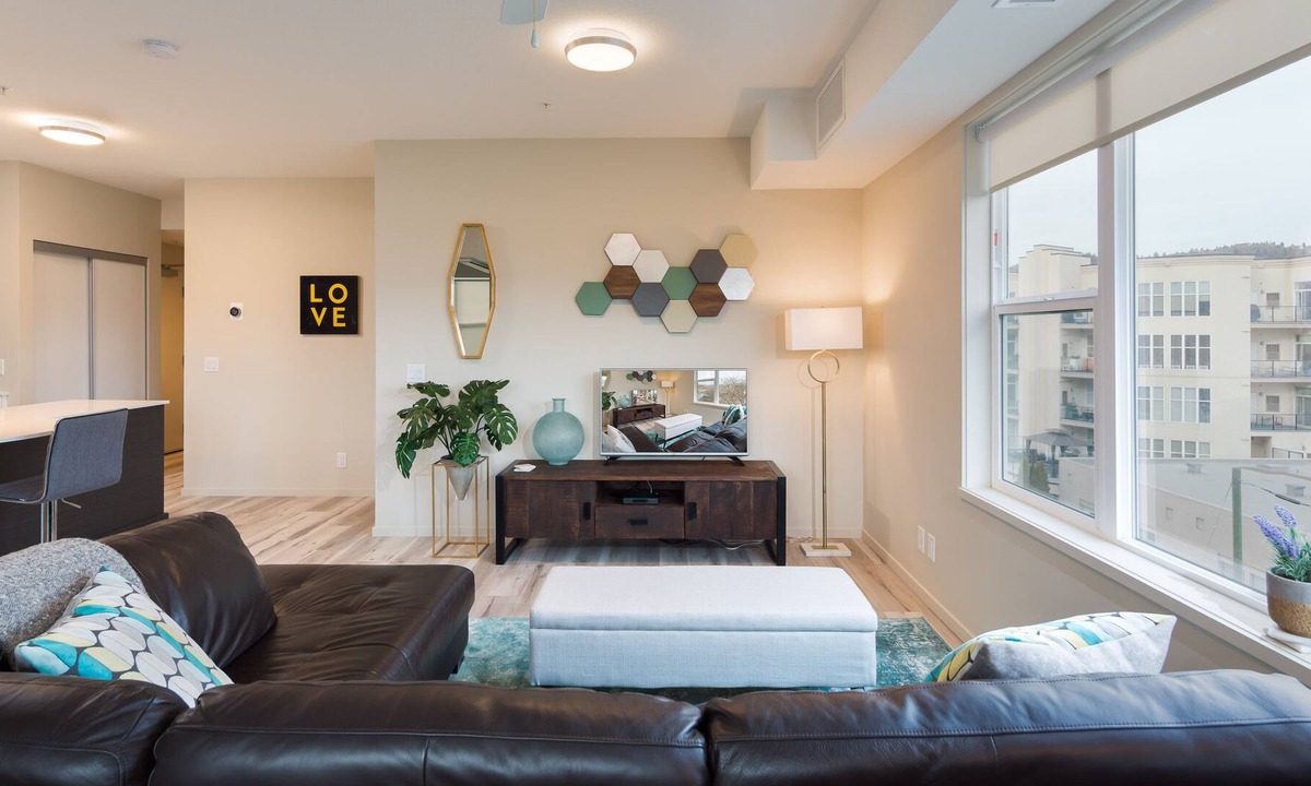 Cultural District Condo | ★ Modern Spacious 2BR Condo Downtown | Free Parking