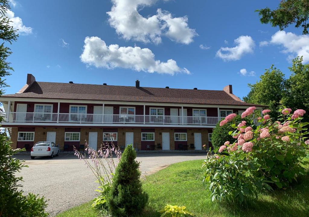 Sherbrooke Hotel | Motel le Sabre