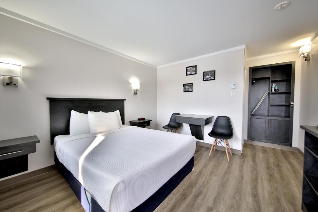 Laval Hotel | Motel Newstar Laval