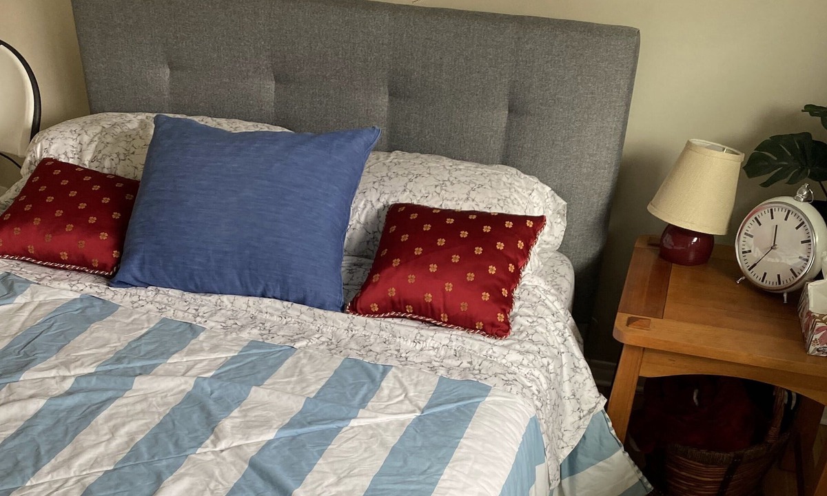 Trail House | Mountain bike your way into the Kootenays! Comfy and centrally located!