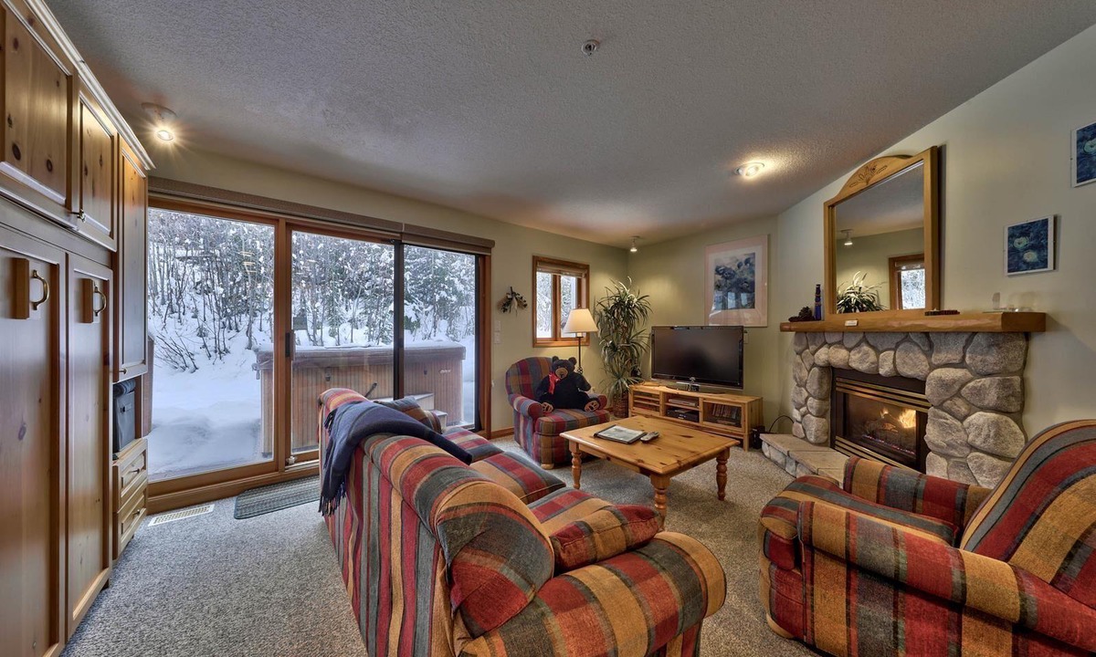Snow Creek Village | Sun Peaks