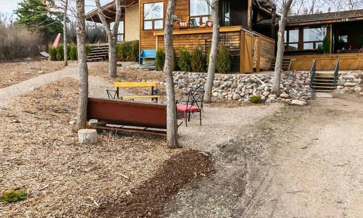 Saskatchewan Cottage | My Lovely Lakeview Cottage. Family Friendly With Access To The Lake.