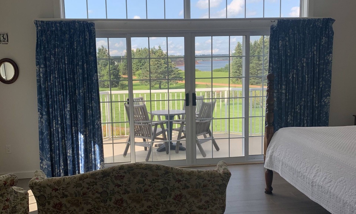 Little Pond Apartment | Ned's Landing at Spry Point