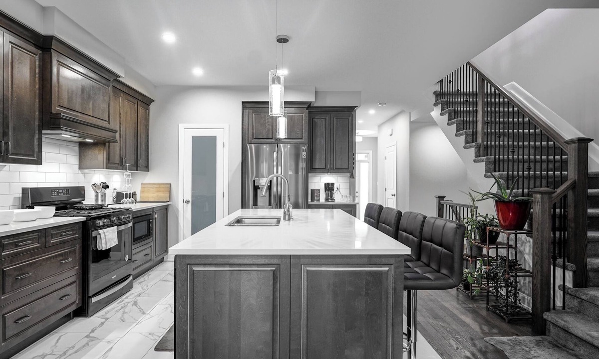 Carleton Place House | New Gorgeous Home In Carleton Place, Close to Beach BoatLaunch |20 Min To Ottawa