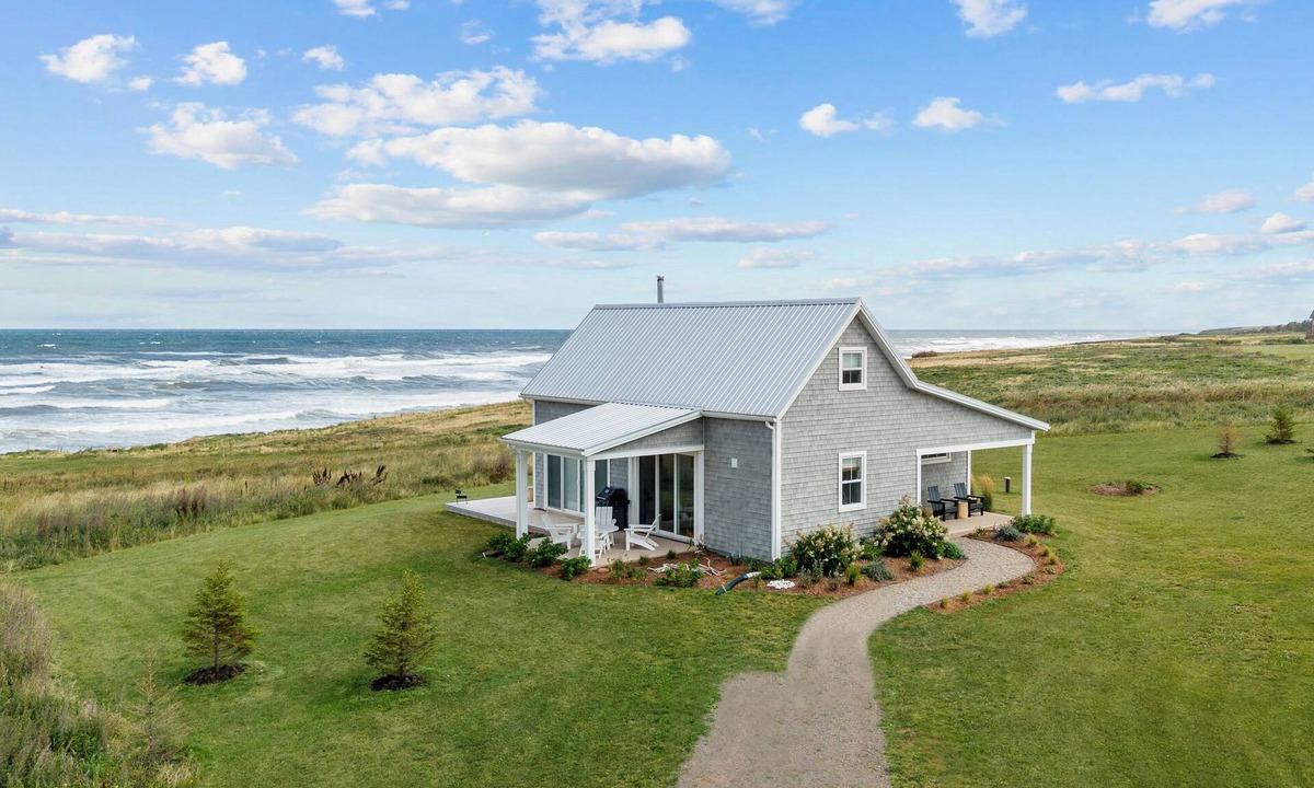 French River Cottage | New Ocean Front Beach House With Access To Private Beach (License#2203401)
