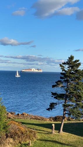 Portuguese Cove Villa | Ocean Sunrise,Beach Front,20 Minutes to Halifax