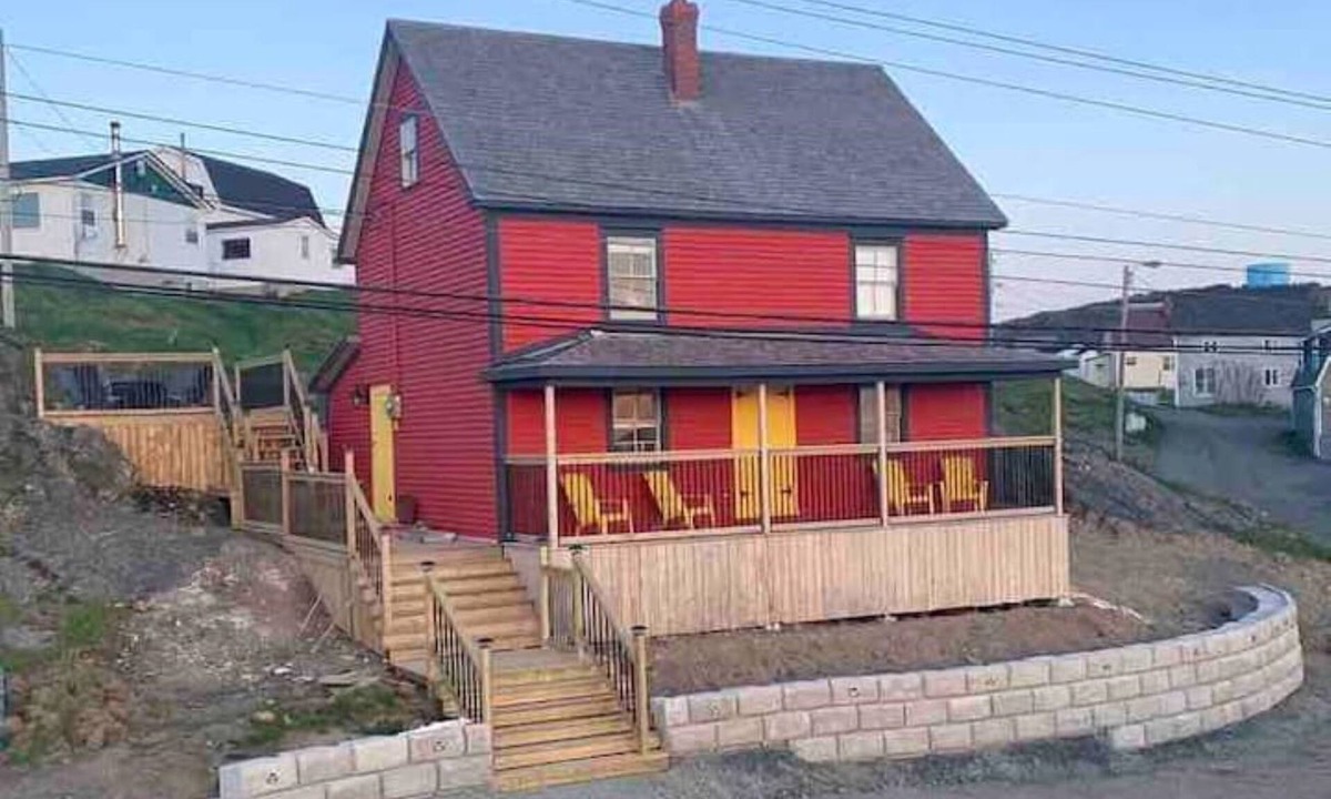 Bonavista House | Ocean view Historical Ellis Saint House