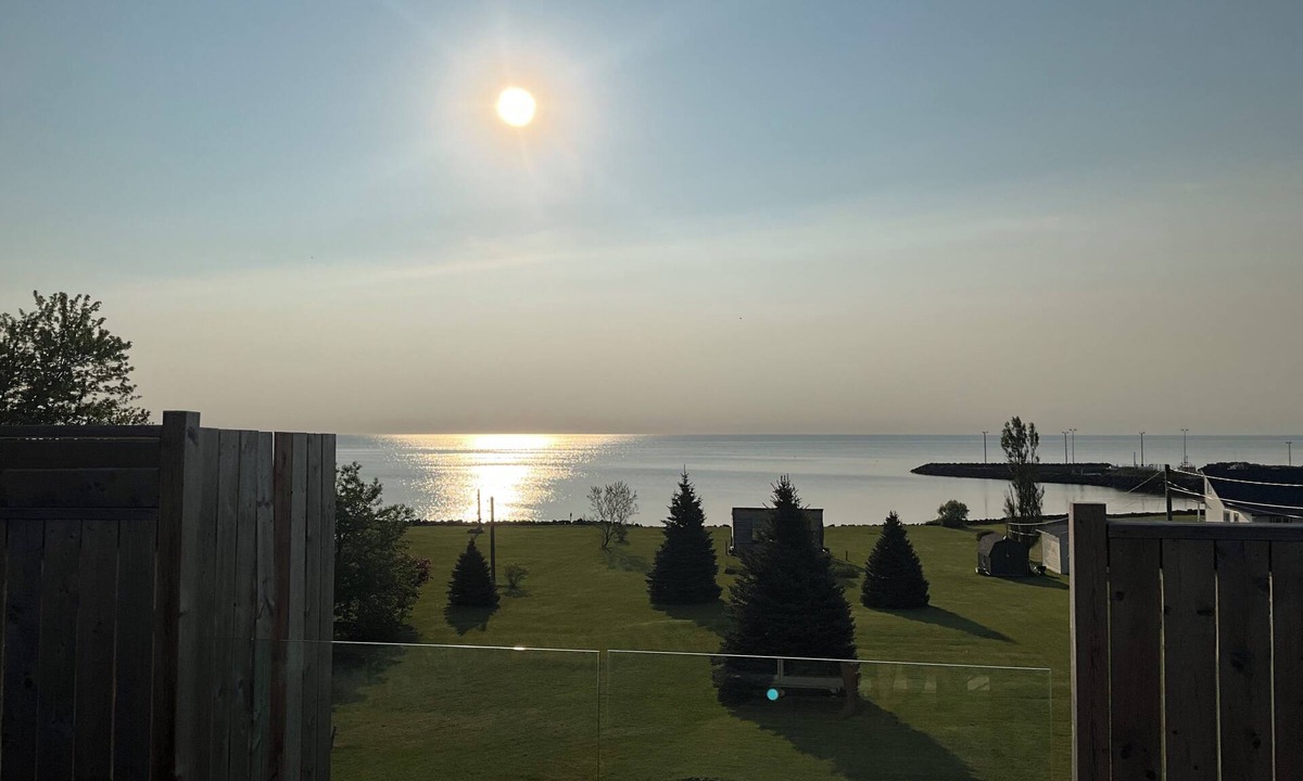 Cormierville House | Oceanfront paradise, 4-bedroom house in Cocagne with hot tub, WiFi, AC.