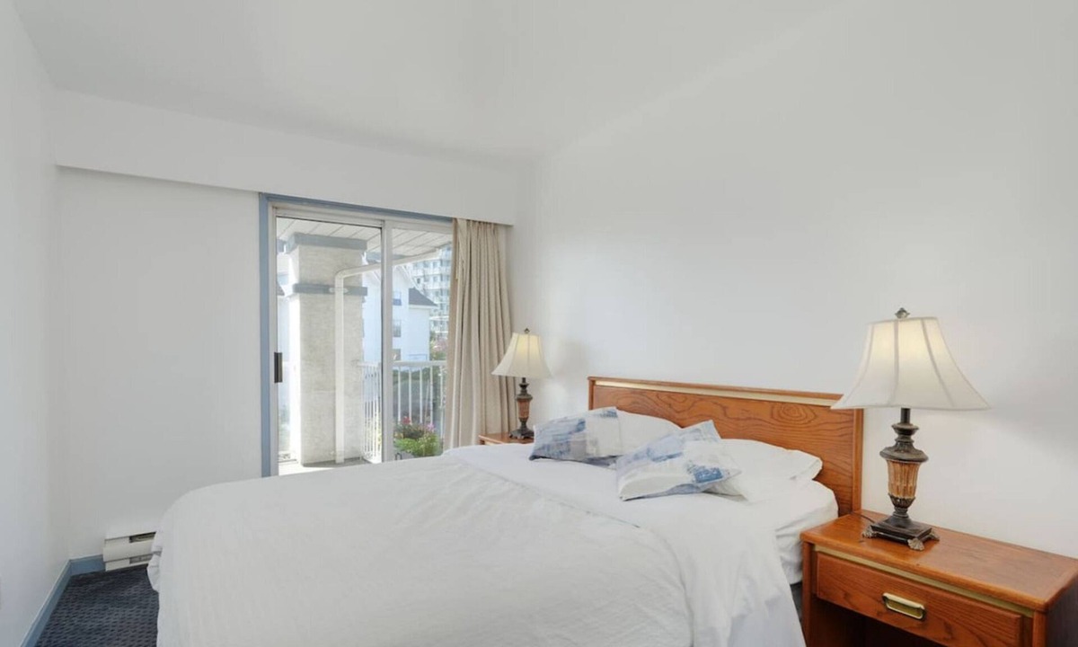 Inner Harbour Apartment | One-Bedroom Cozy Suite
