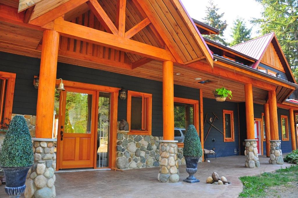 Regional District of Nanaimo Resort | Paradise Acres Ranch