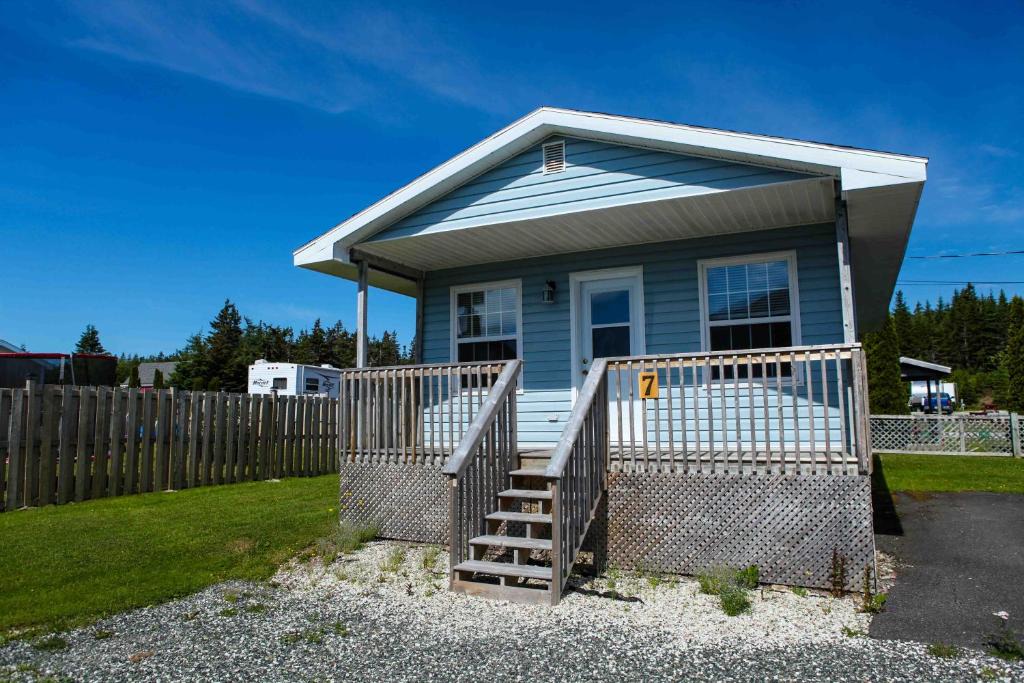 Louisbourg House | Peck's Housekeeping Cottages