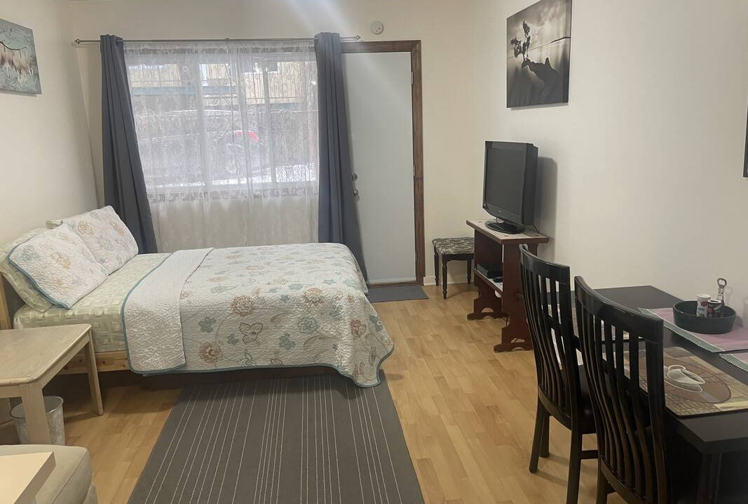 Plateau Mont Royal Resort | Private room ∙ 2 guests