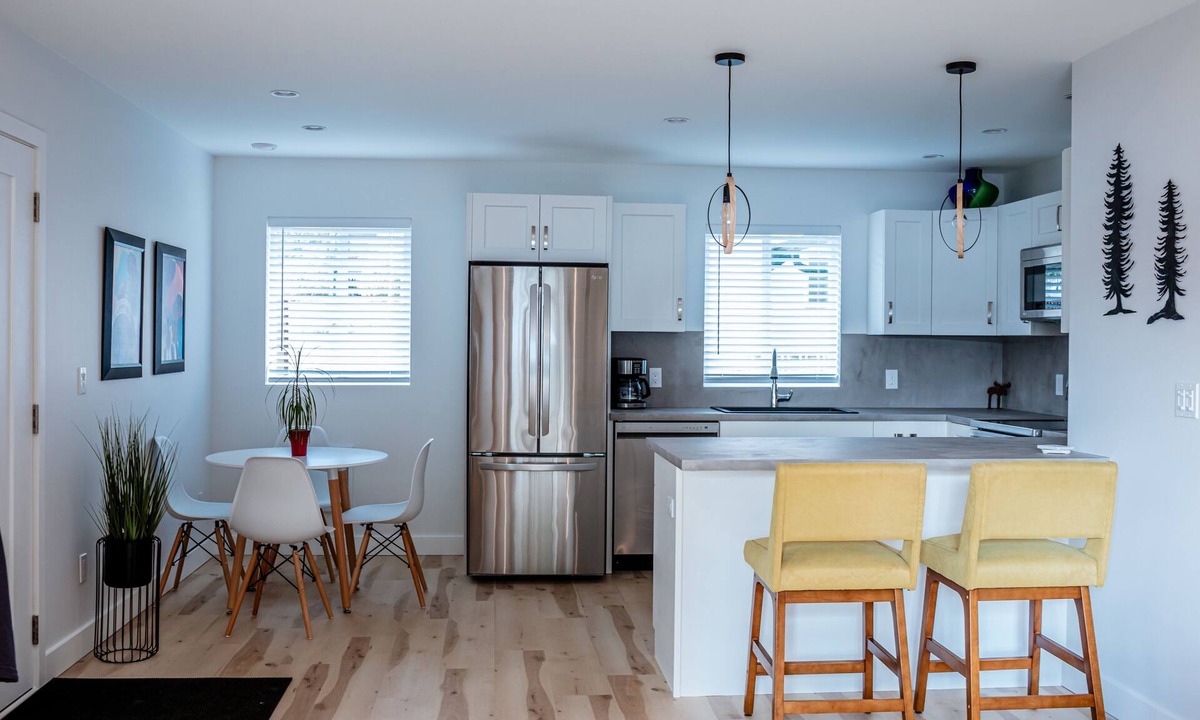 Regional District of Nanaimo House | Private Guest House -Villa in the Valley-