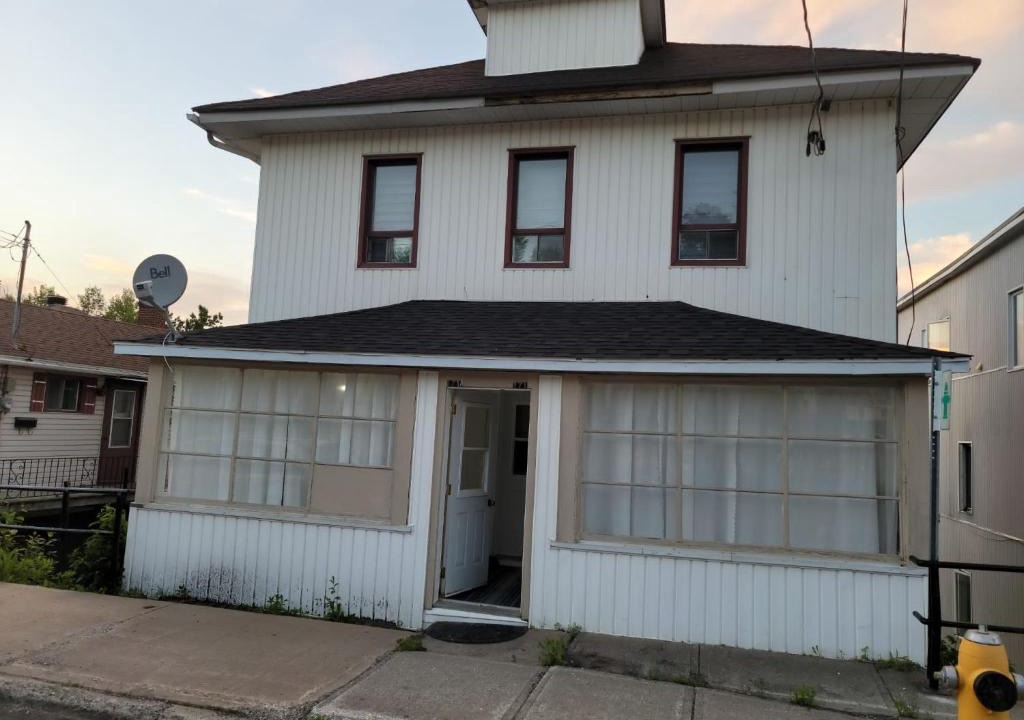 Edmundston Apartment | Private Home in downtown Edmundston!