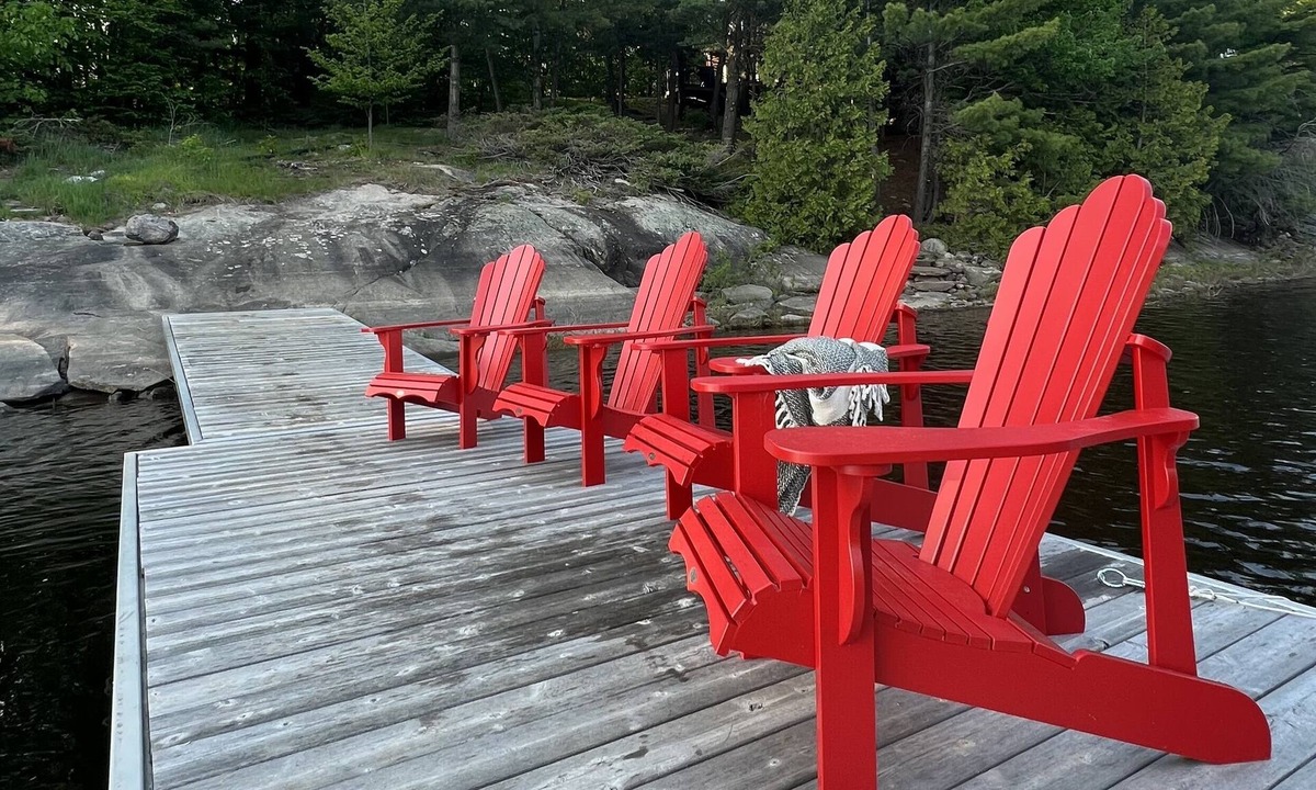 Whitestone Cottage | Private Lakehouse Retreat in Whitestone