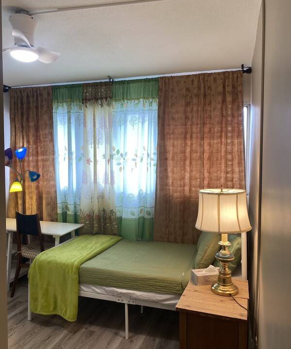 Flemingdon Park Resort | Private room ∙ 1 guest