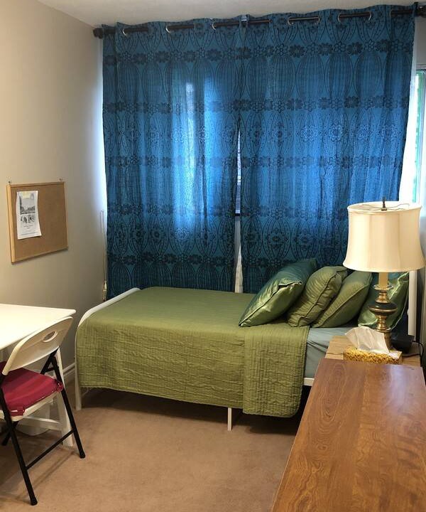 Flemingdon Park Resort | Private room ∙ 1 guest