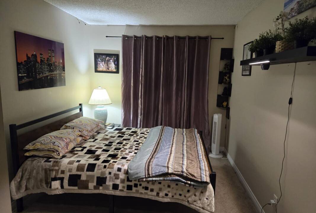 Calgary Resort | Private room ∙ 1 guest