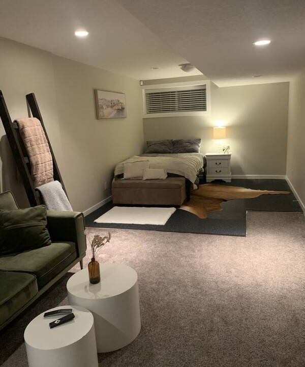 Northwest Calgary Resort | Private room ∙ 1 guest