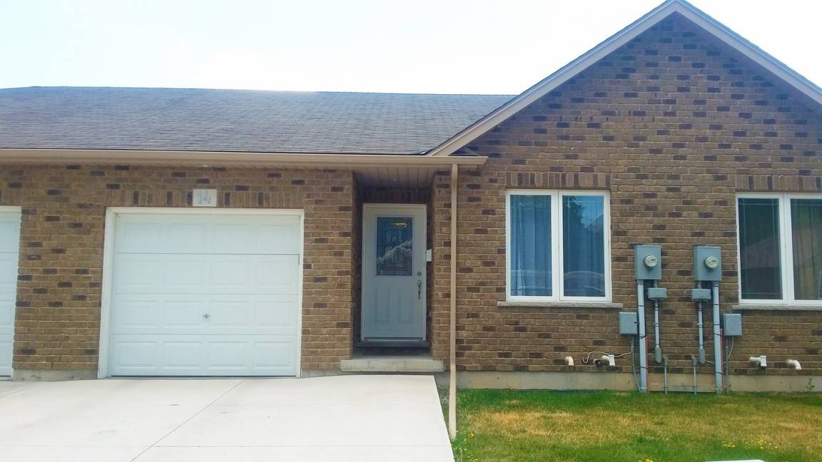 St. Catharines Resort | Private room ∙ 1 guest