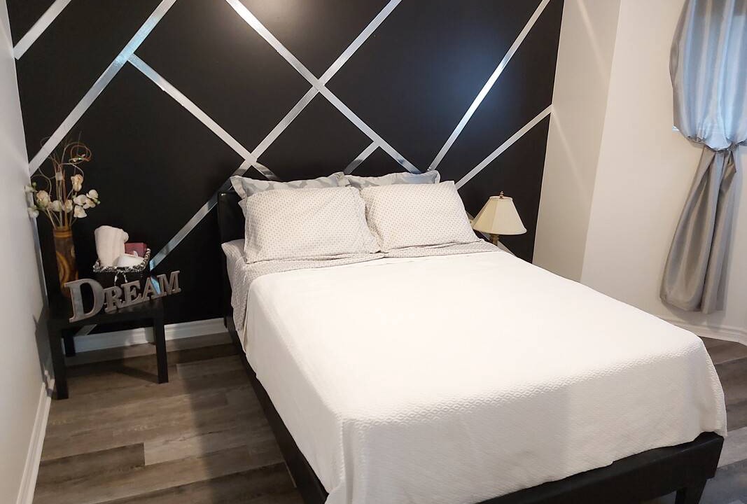 Laval Resort | Private room ∙ 1 guest