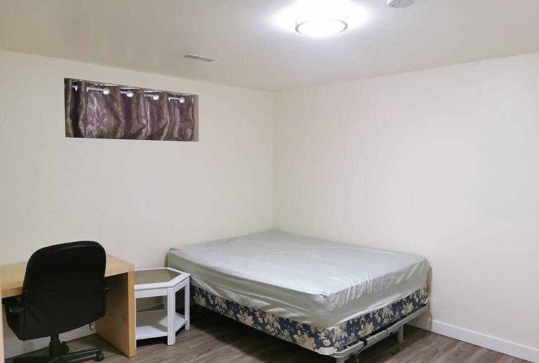 Southwest Edmonton Resort | Private room ∙ 1 guest