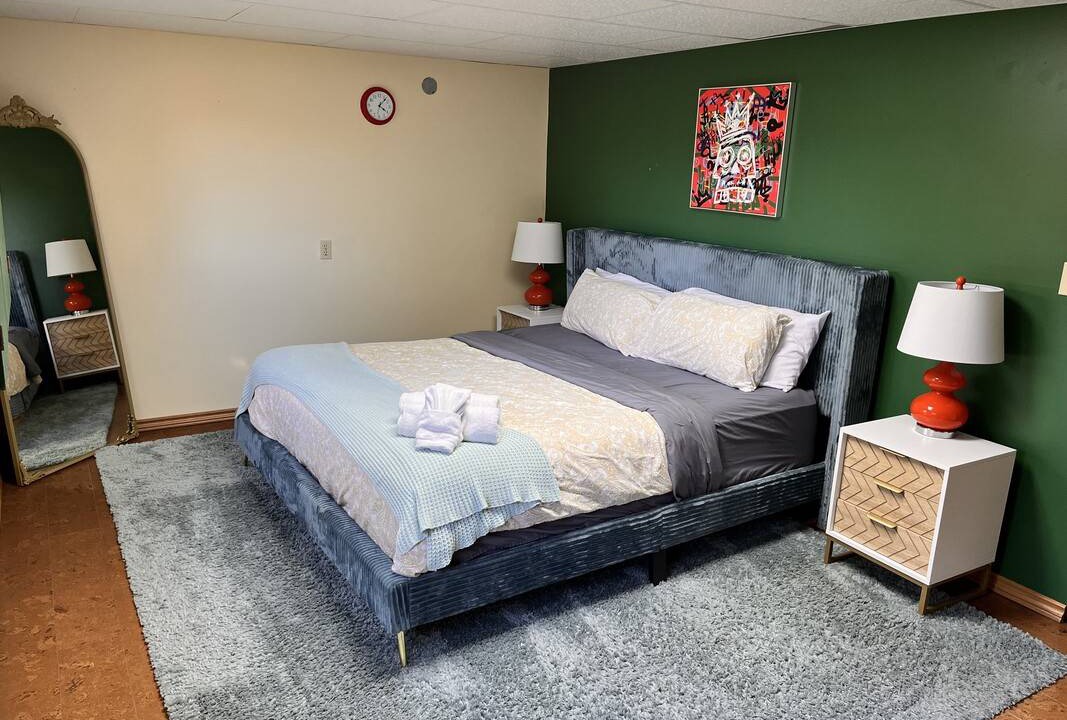 Signal Hill Resort | Private room ∙ 2 guests