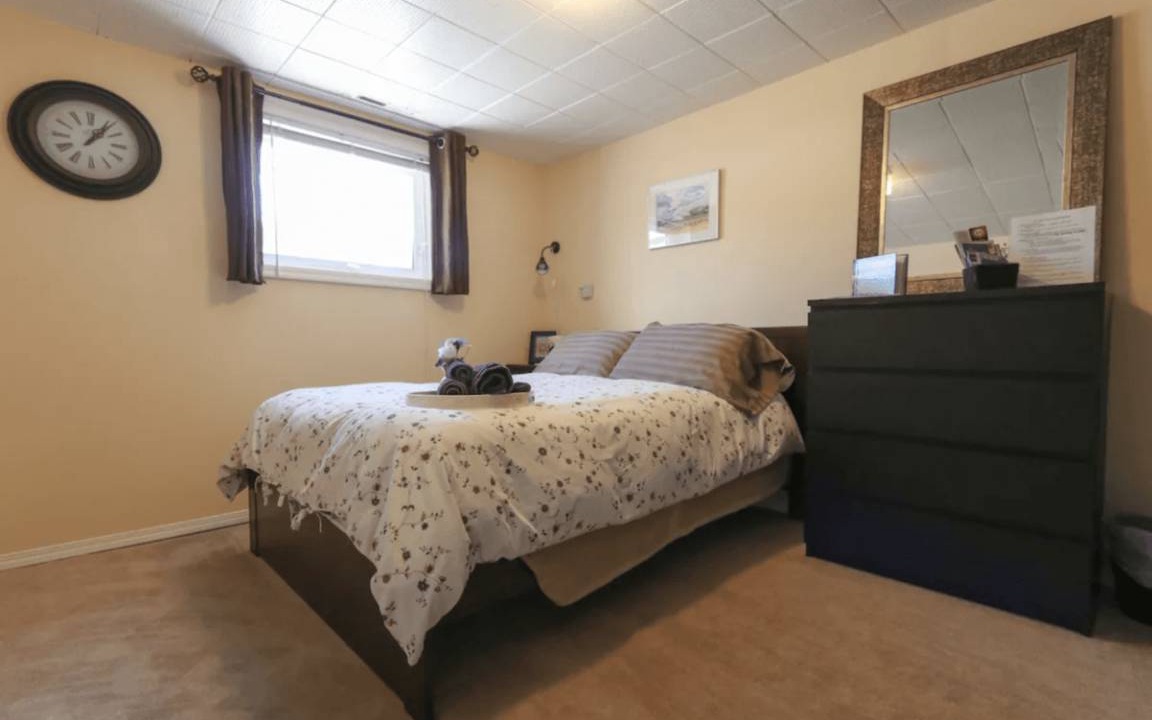 Northeast Edmonton Resort | Private room ∙ 4 guests