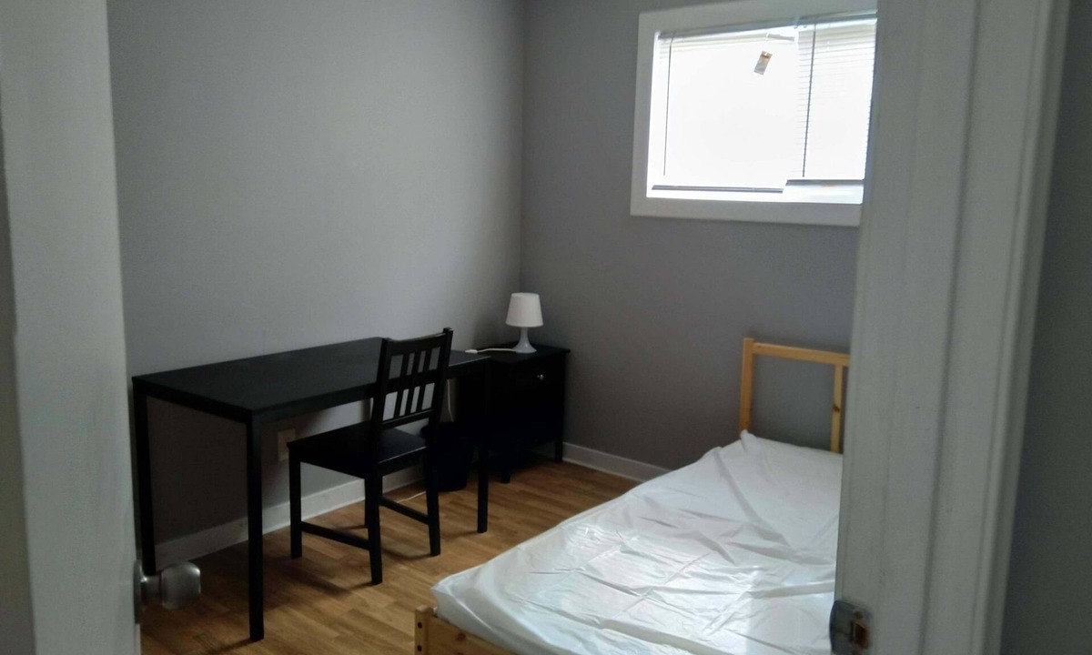Saskatoon House | Private Room