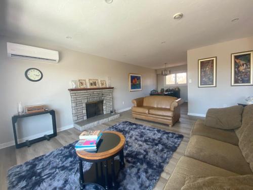 Moncton House | Private Room Lakeview House- Westmount