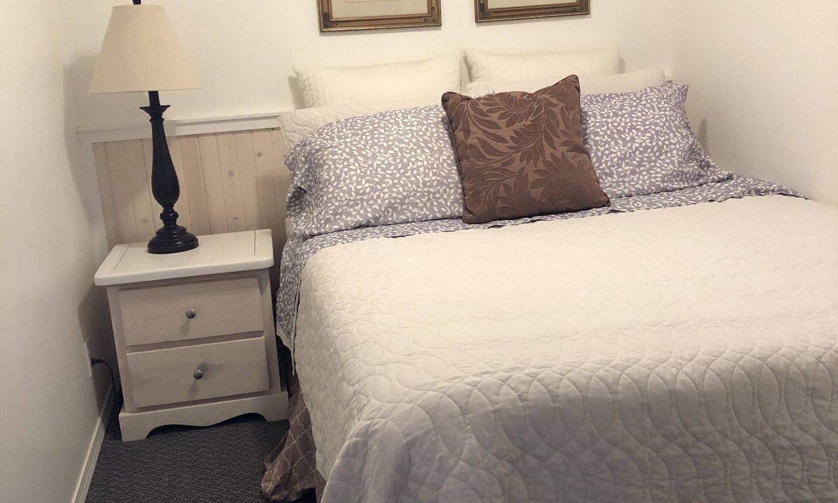 Regional District of Nanaimo Cottage | Qualicum Breeze Beach Resort
