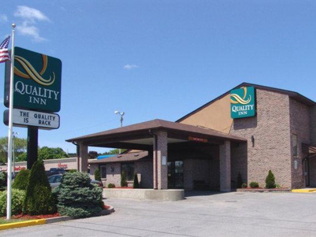 Peterborough Hotel | Quality Inn Peterborough