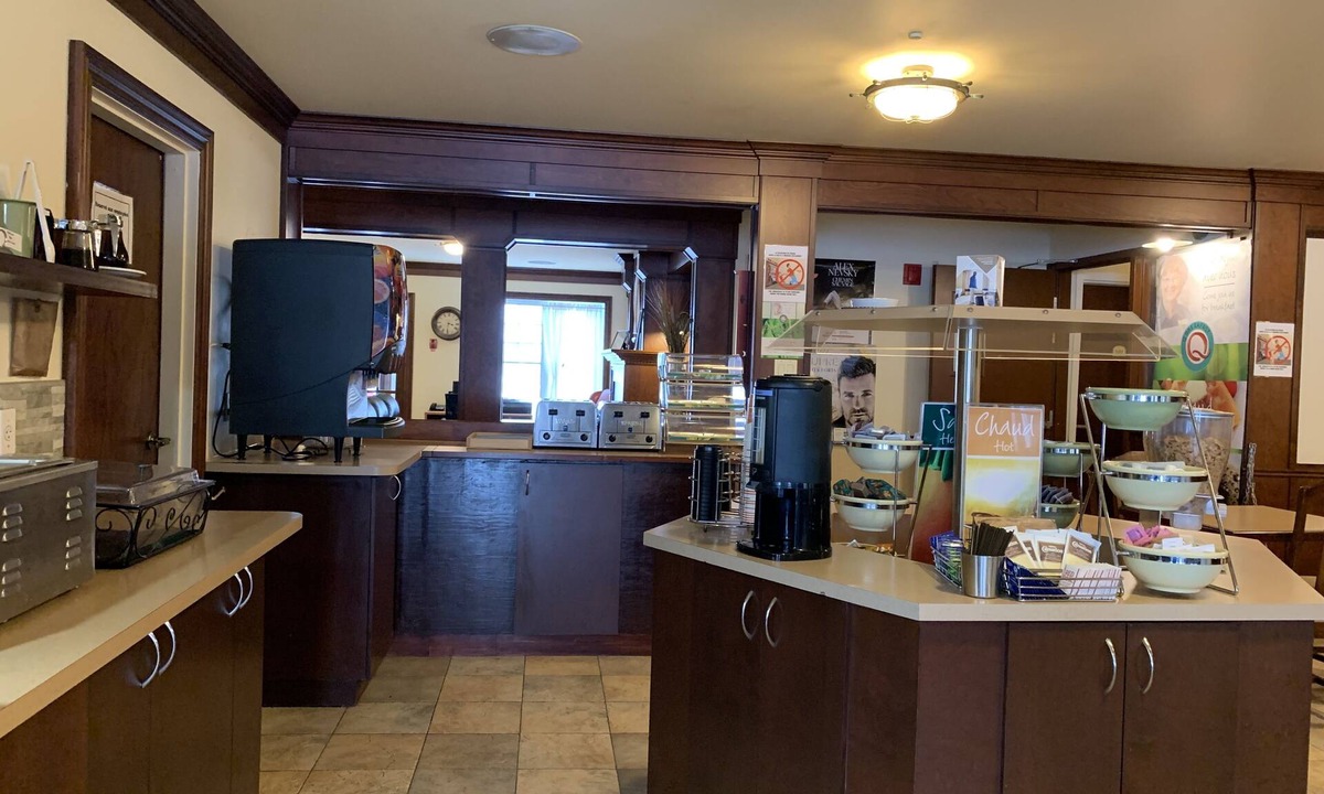Riviere-du-Loup Regional County Municipality Hotel | Quality Inn Riviere-du-loup