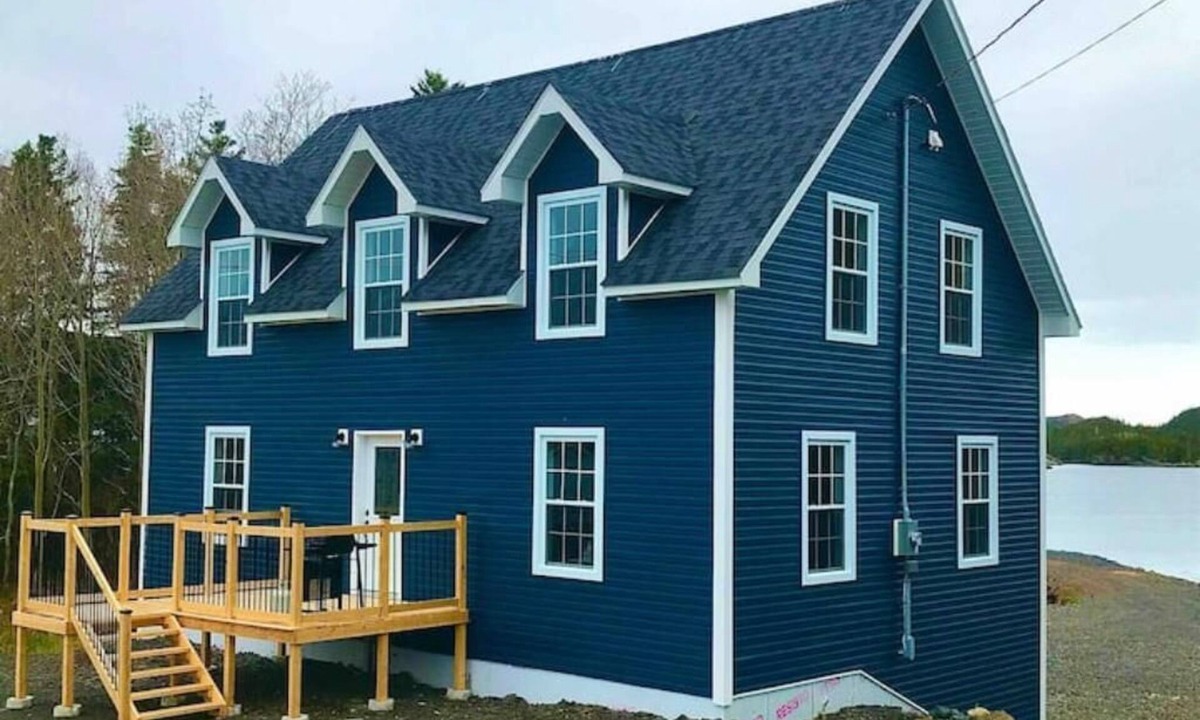 Newfoundland House | Quarry Cottage - Cape Cod with a View