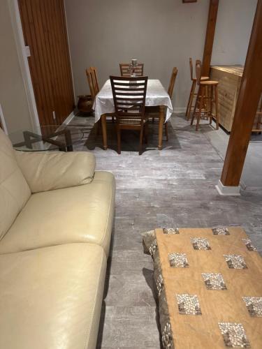 Rawdon Ski Chalet | Rawdon 125 Ski Mont Calm