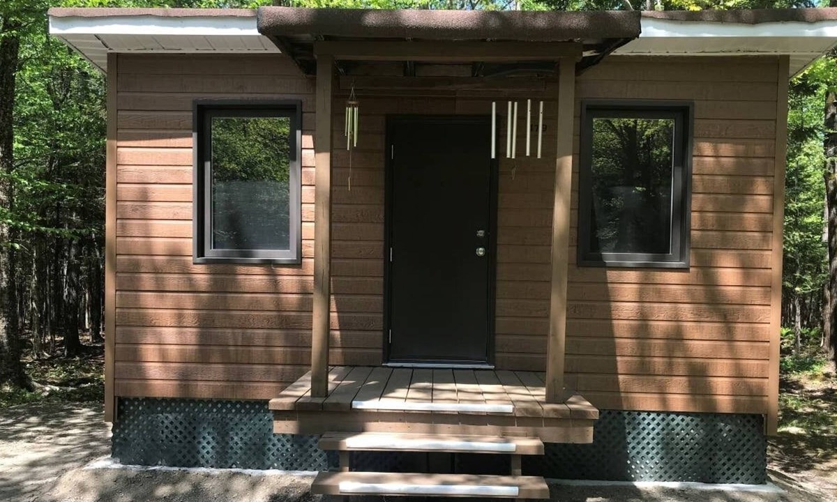 Hampden Cabin | Refuge Rustique en Face du Parc du Mont-mégantic